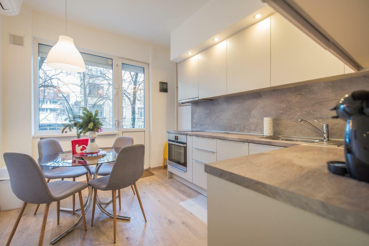 Chic And Spacious Apartment In Central Sofia - Patriarh Evtimiy By Flat Mаnager المظهر الخارجي الصورة